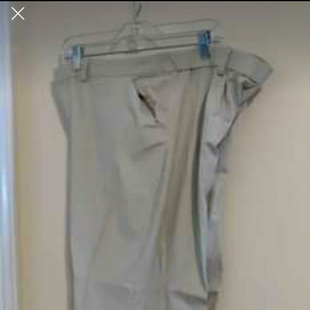 Coldwater Creek 18w Khakis